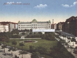 Mikulášské náměstí - dobový snímek